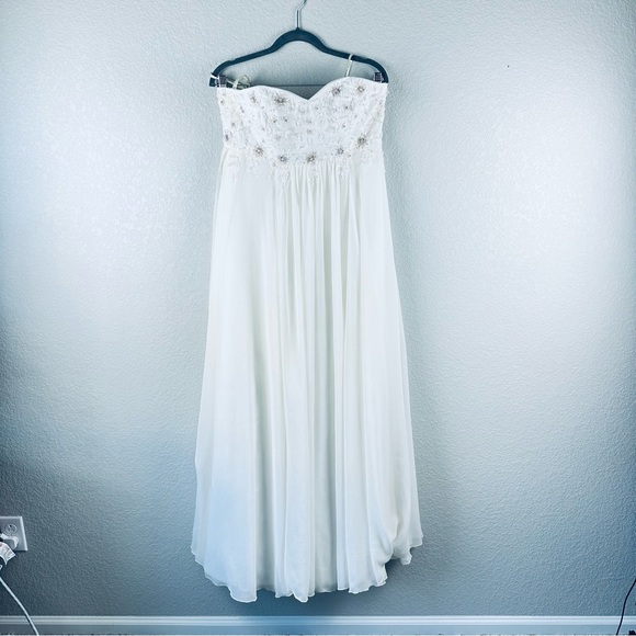 Galina signature David's Bridal Ivory Strapless Dress - Picture 1 of 11